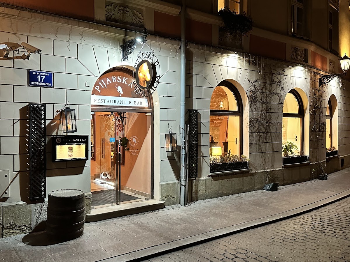 Pijarska 17 Restaurant-3